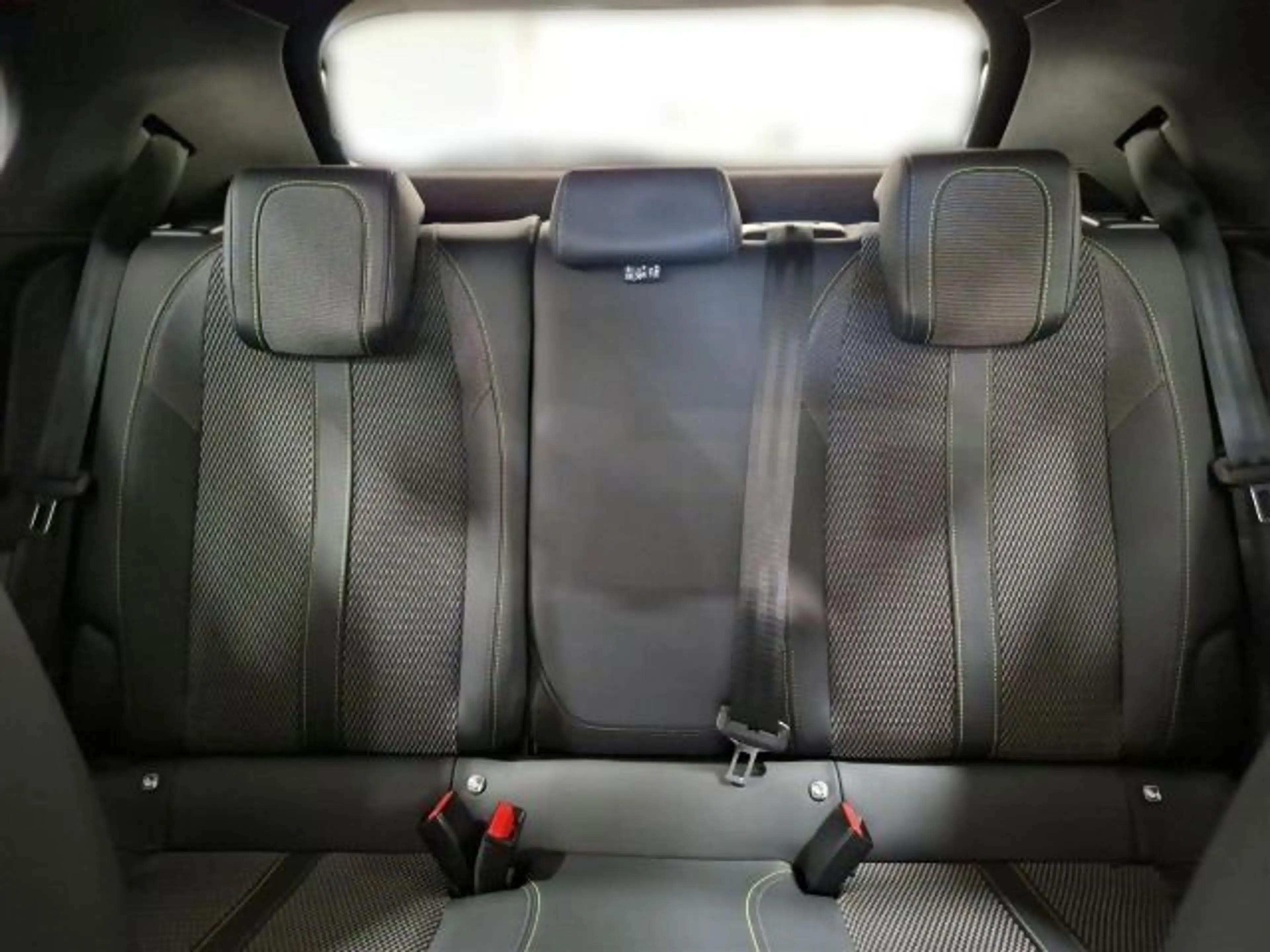 Peugeot 2008 1.2 Hybrid 145 GT Keyless 306Kamera ACC Mat — photo 13