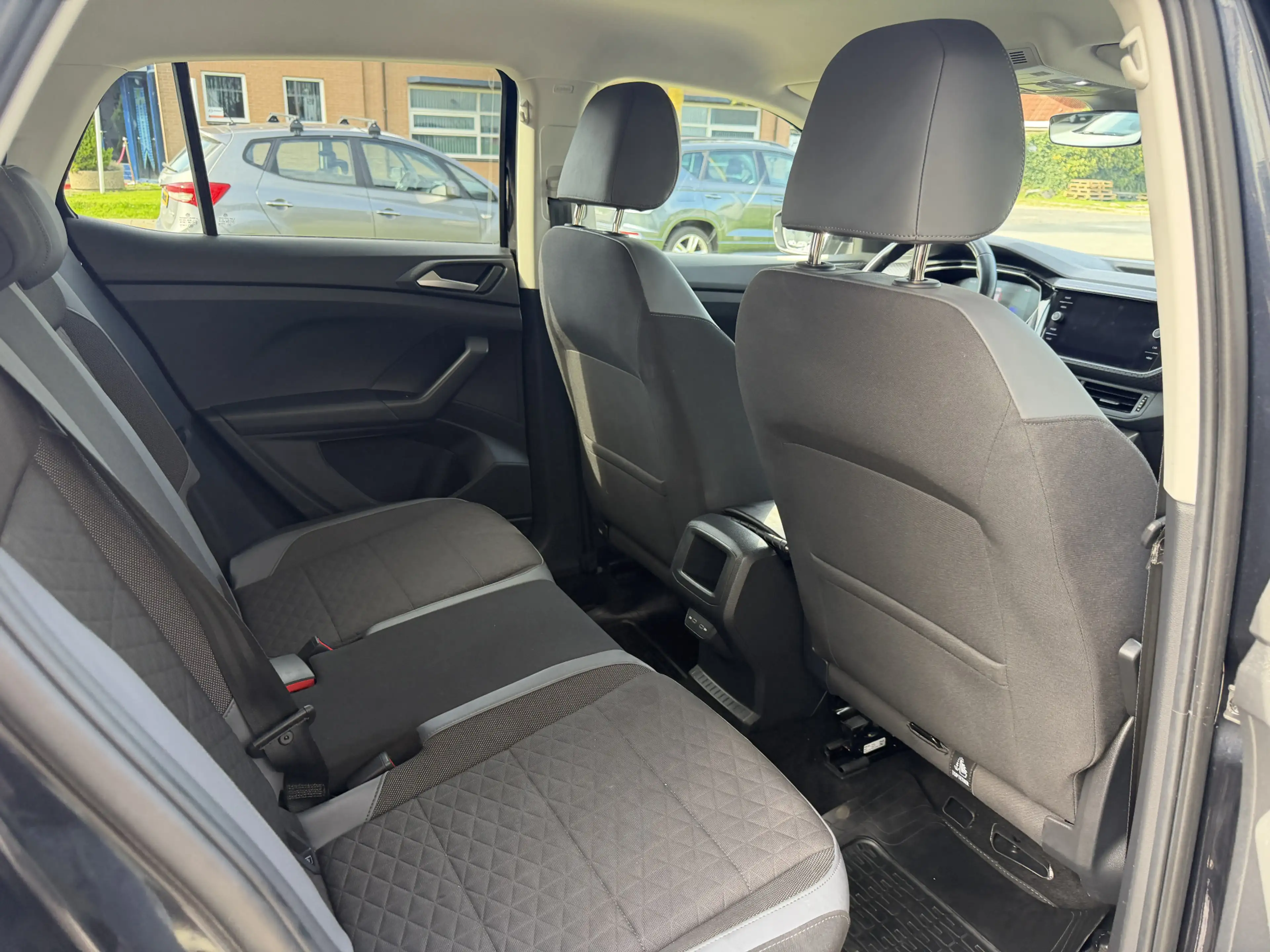 Volkswagen T-Cross 1.5 TSI Style App connect — photo 12