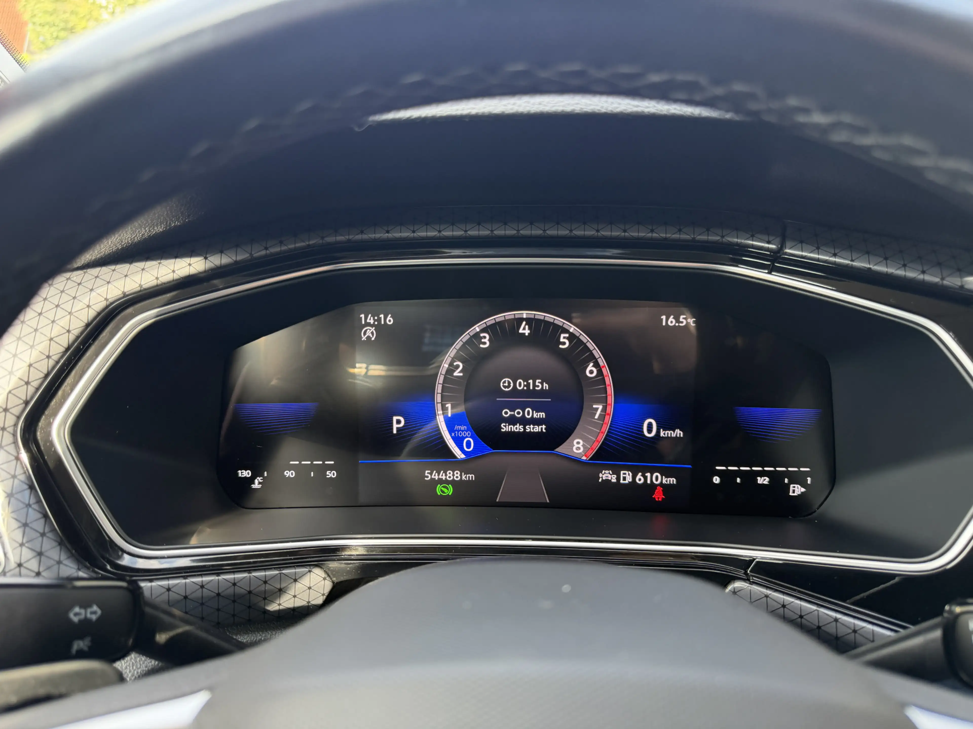 Volkswagen T-Cross 1.5 TSI Style App connect — photo 26