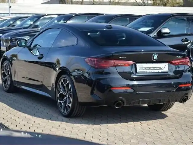 BMW 4 Series view 6