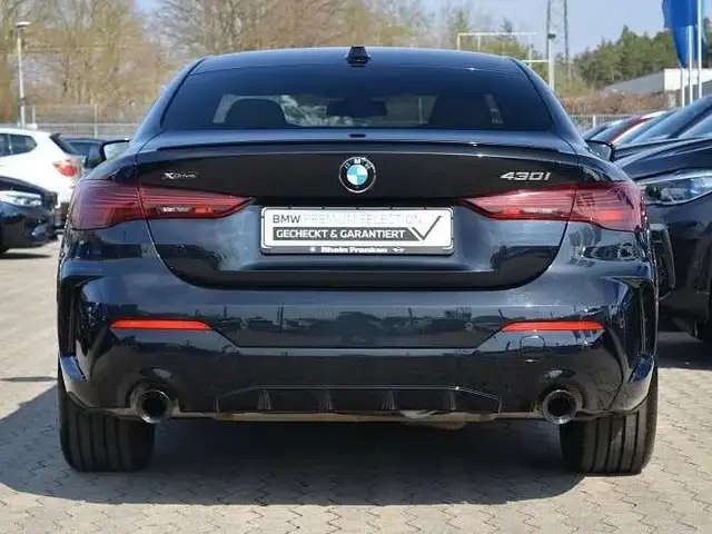 BMW 4 Series view 5