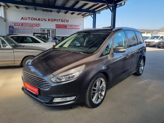 Ford Galaxy Titanium 2,0 TDCI - Topzustand!