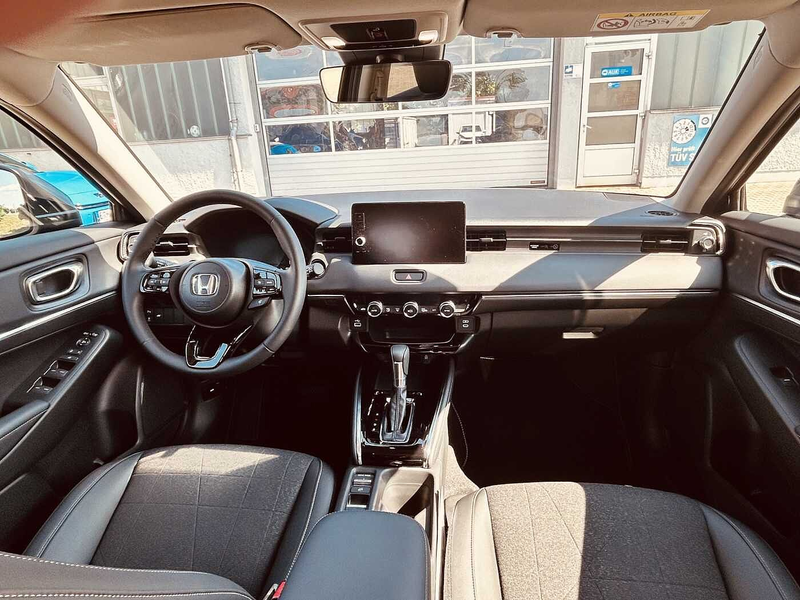 Honda HR-V Hybrid e:HEV 1.5 i-MMD Advance — photo 10