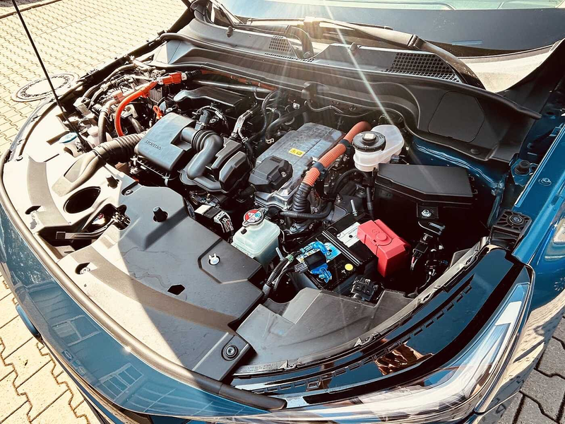 Honda HR-V Hybrid e:HEV 1.5 i-MMD Advance — photo 12