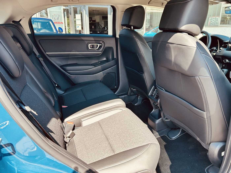 Honda HR-V Hybrid e:HEV 1.5 i-MMD Advance — photo 9