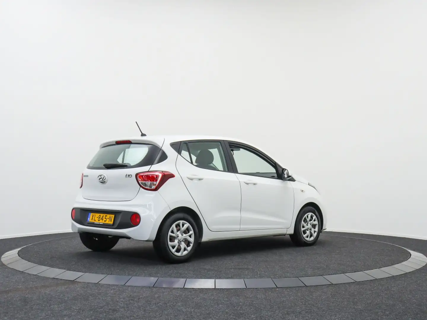 Hyundai i10 1.0i Comfort | Bluetooth | Airco | 5-deurs Blanc - 2