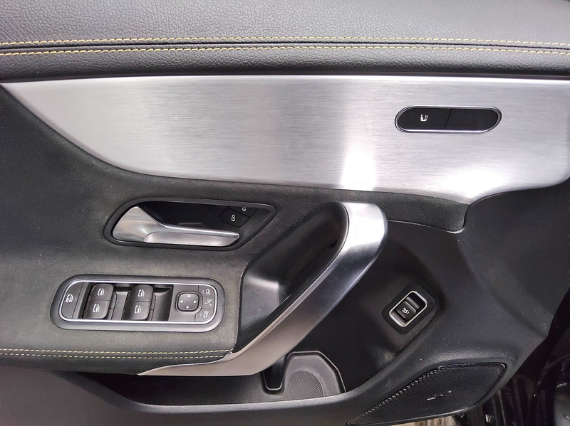 Mercedes-Benz CLA 45 AMG S 4M Performance+ Night Navi LED Pano — photo 10