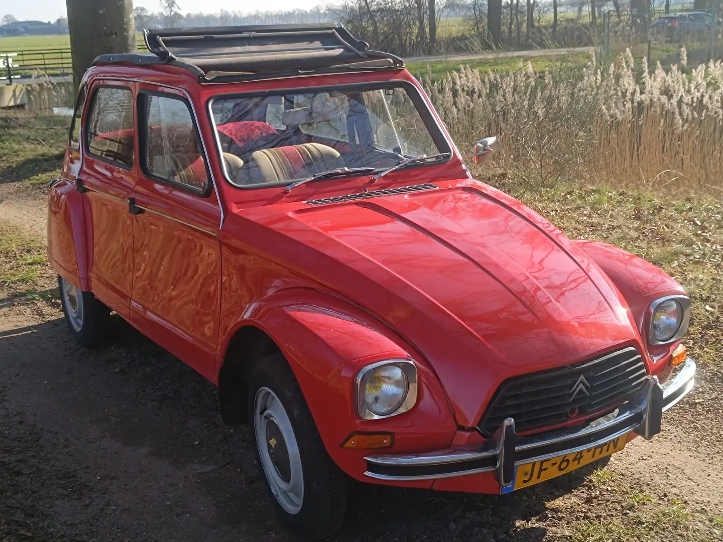 Citroen Dyane 6 Confort Roşu - 2
