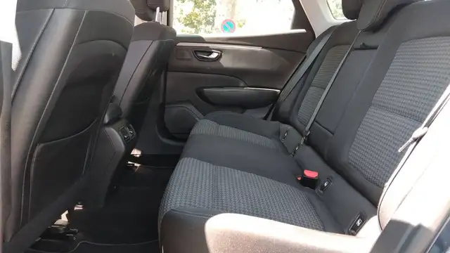 Renault Talisman view 9