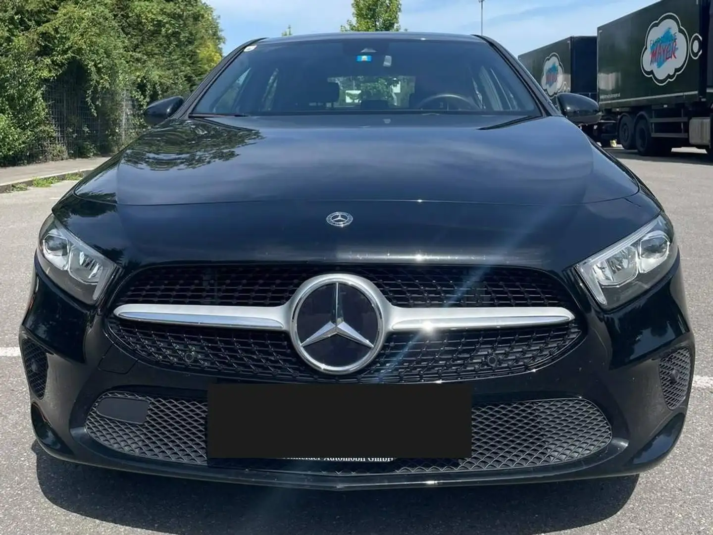 Mercedes-Benz A 180 A 180 d Limousine Aut. Schwarz - 1