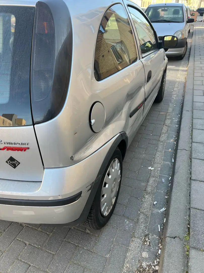 Opel Corsa 1.2 corsa c moter werkt goed - 2