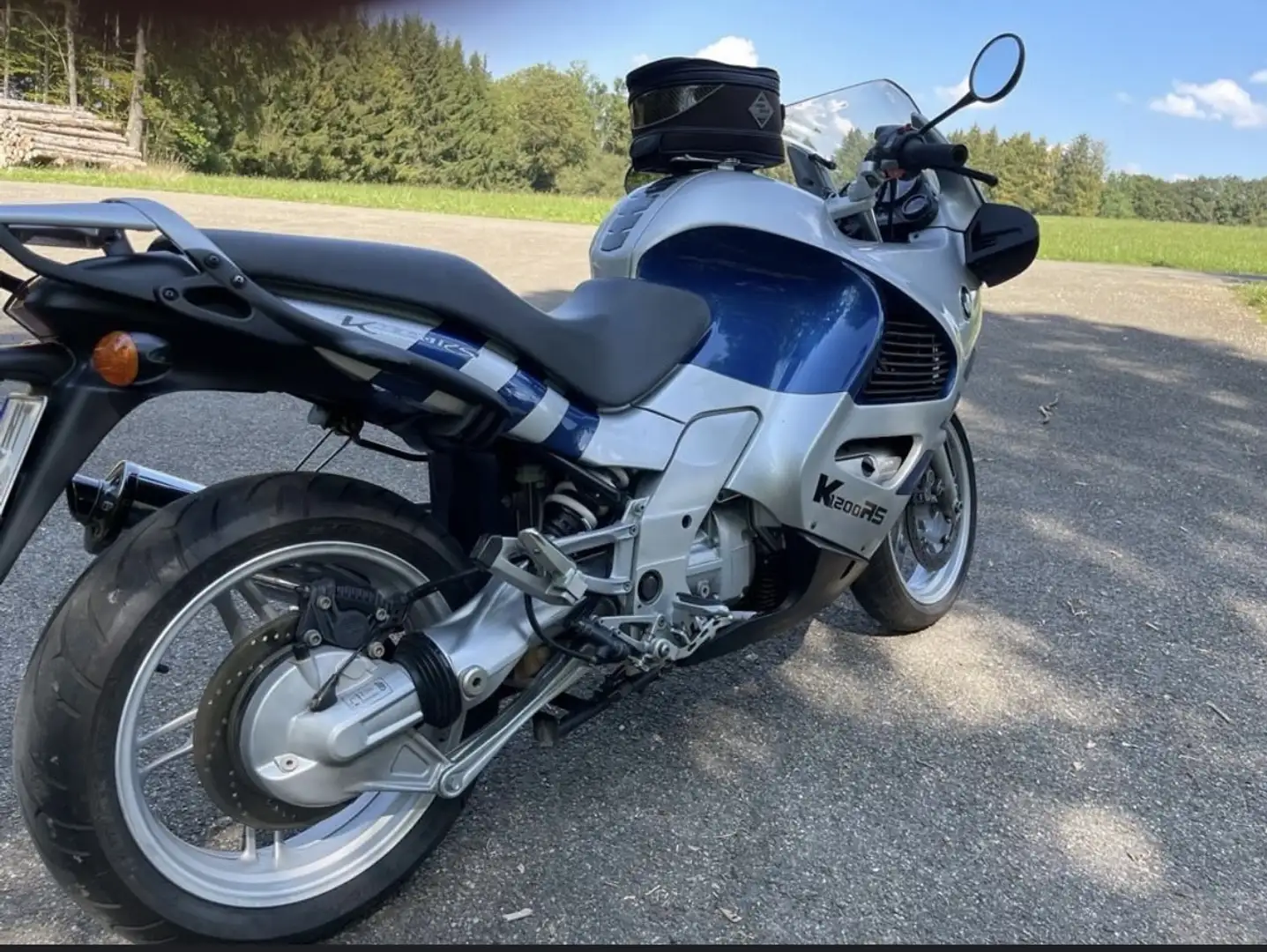 BMW R 1200 RS Stříbrná - 1