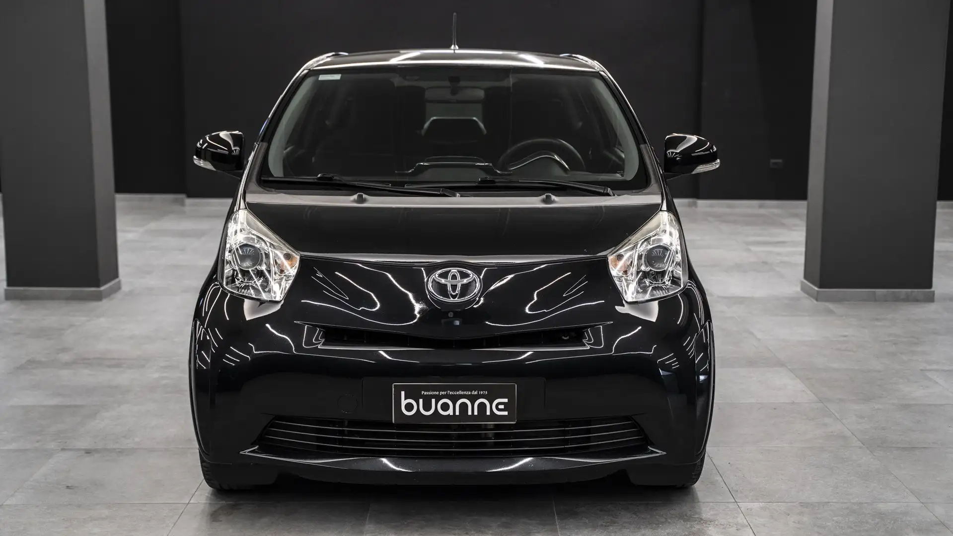 Toyota iQ 1.0 TREND CVT FULL OPT KM CERTIFICATI TOYOTA Чёрный - 2