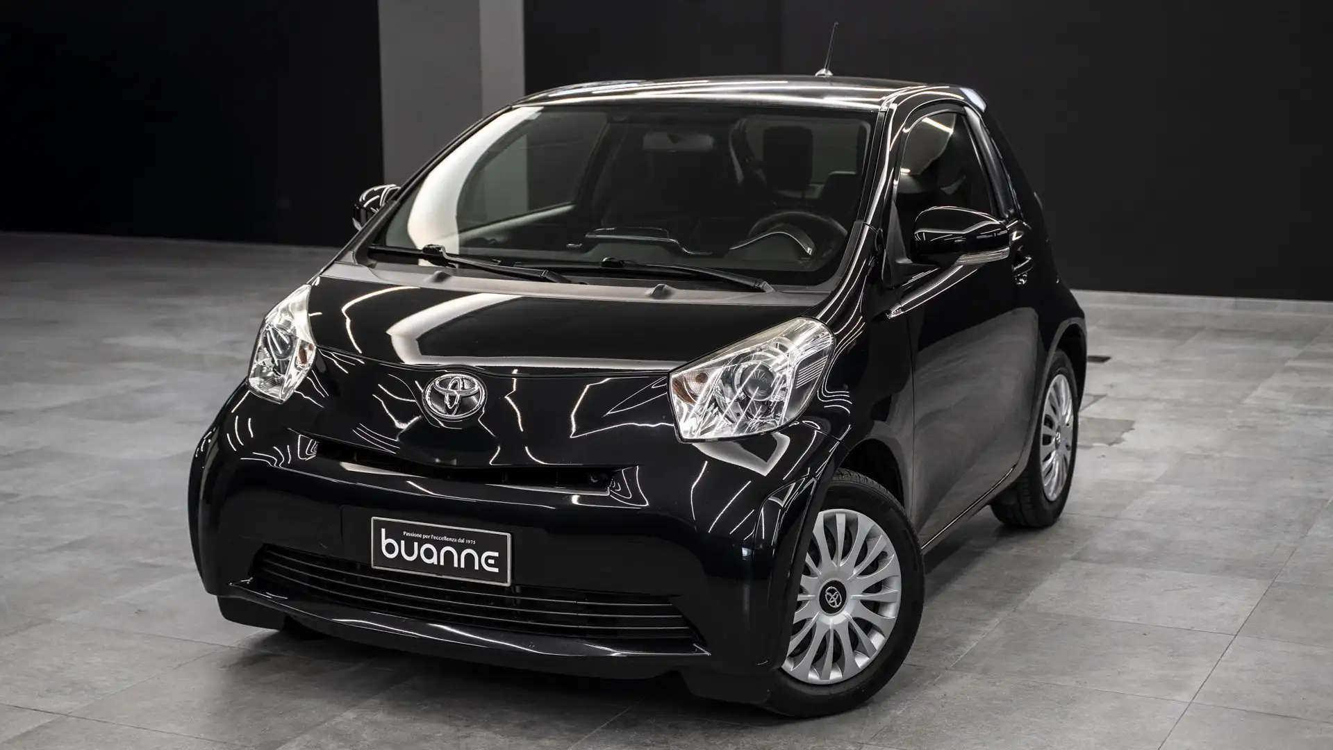 Toyota iQ 1.0 TREND CVT FULL OPT KM CERTIFICATI TOYOTA Чёрный - 1