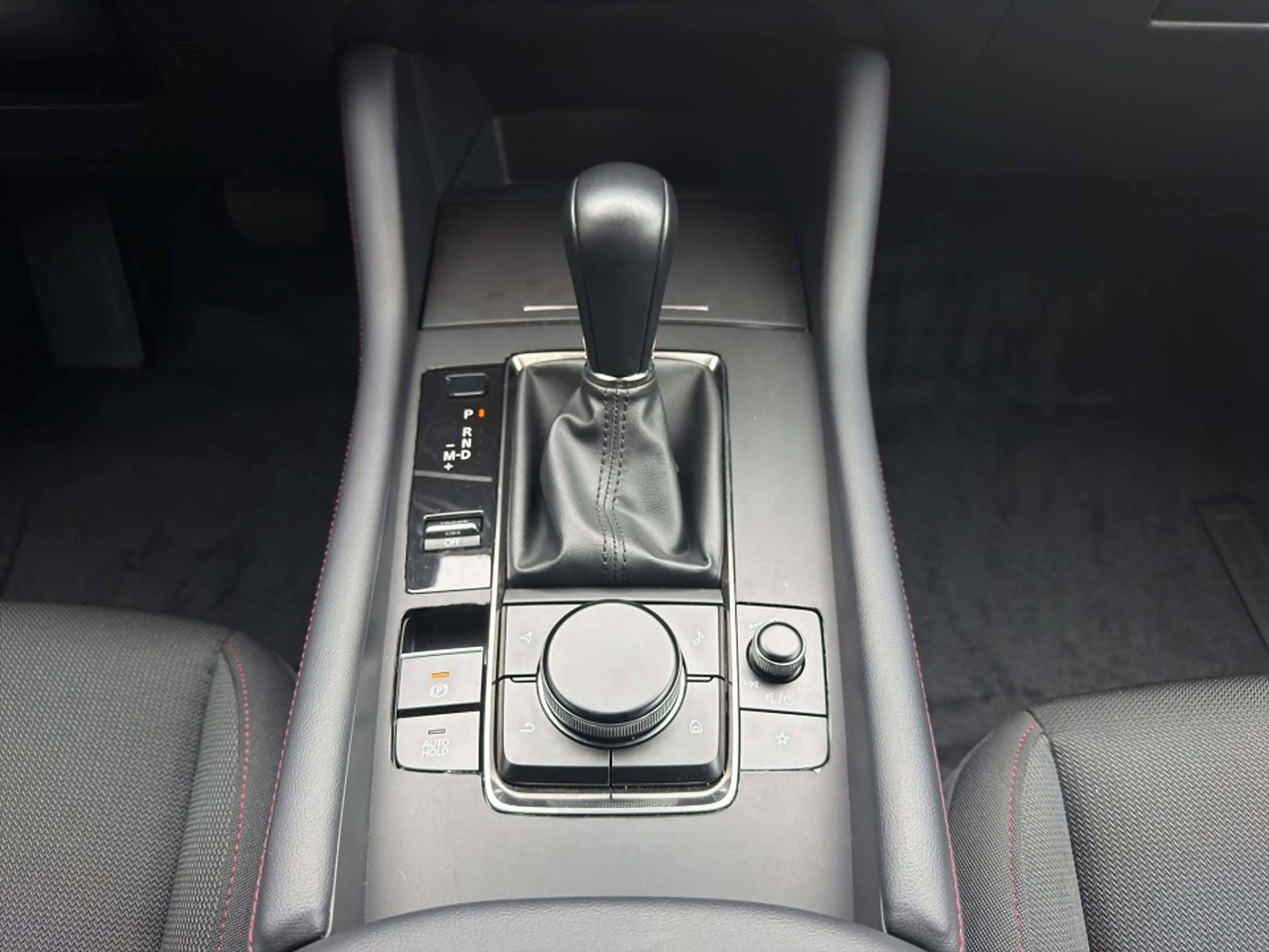 Mazda 3 X 186PS Homura AT+PRE-P+ 360°+ACAA+BOSE+KLIMA+NAVI — photo 17