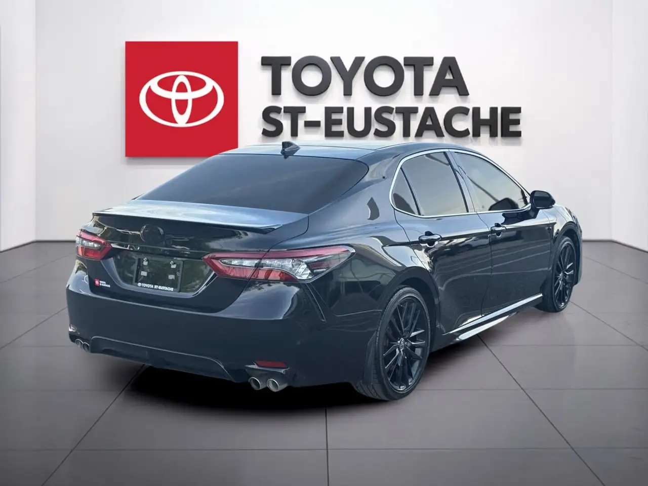 Toyota Camry снимка Toyota Camry