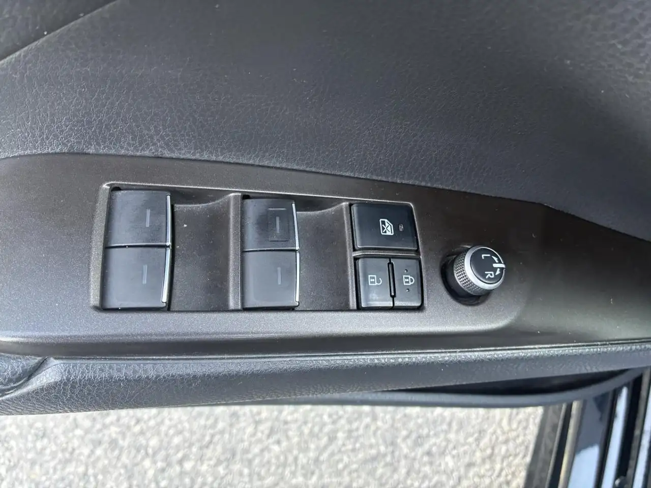 Toyota Camry снимка Toyota Camry