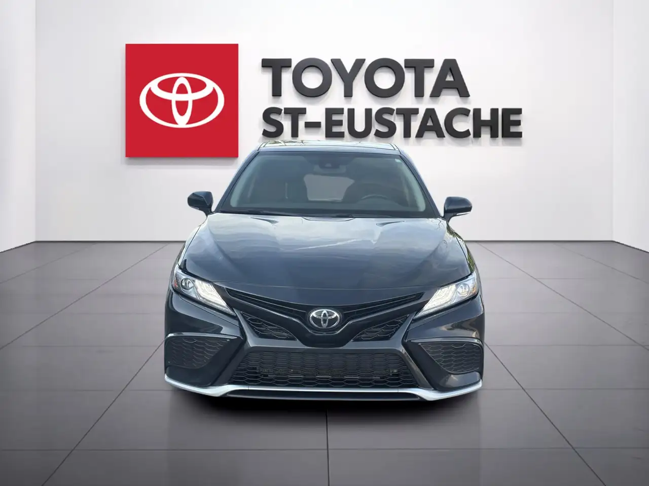 Toyota Camry снимка Toyota Camry