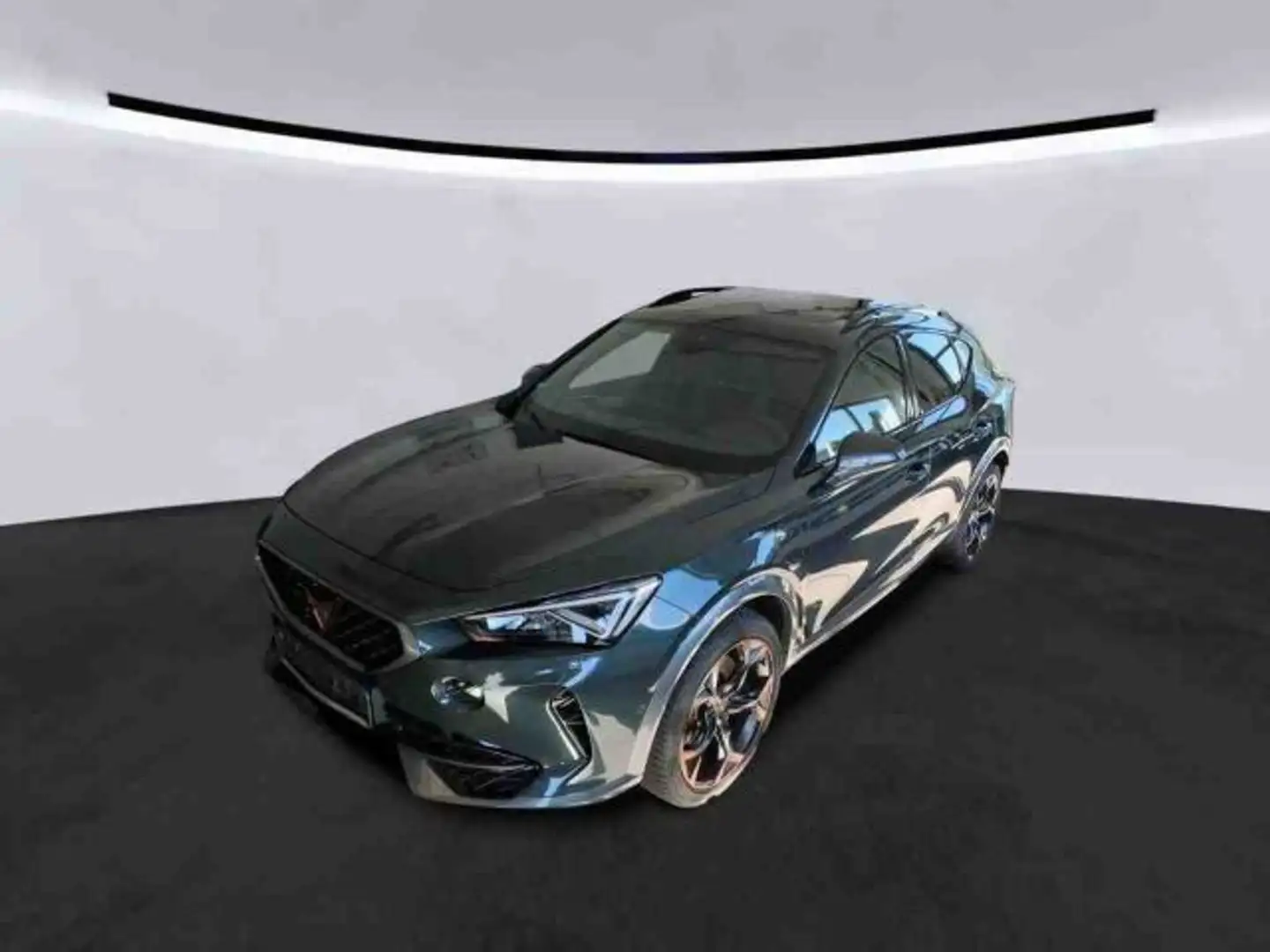 CUPRA Formentor VZ eHybrid LM19 PANO AHK KAMERA FULL-L Grün - 2