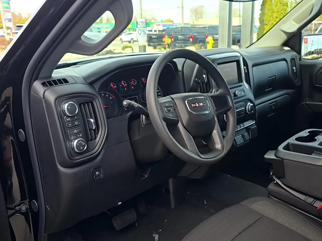 GMC Sierra 1500 снимка GMC Sierra 1500