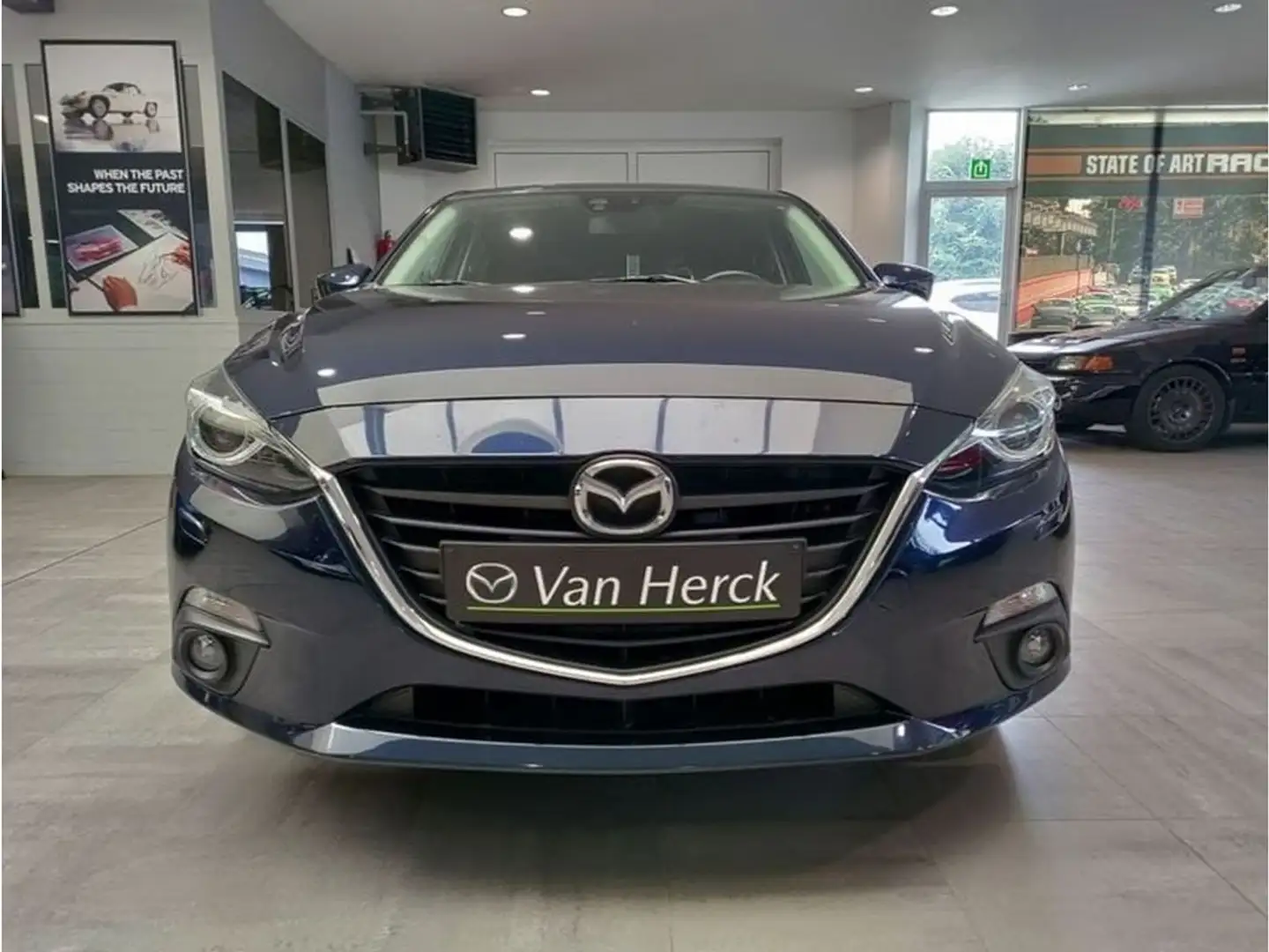 Mazda 3 2.0 SKYACTIV-G 165PK NAKAMA Albastru - 2