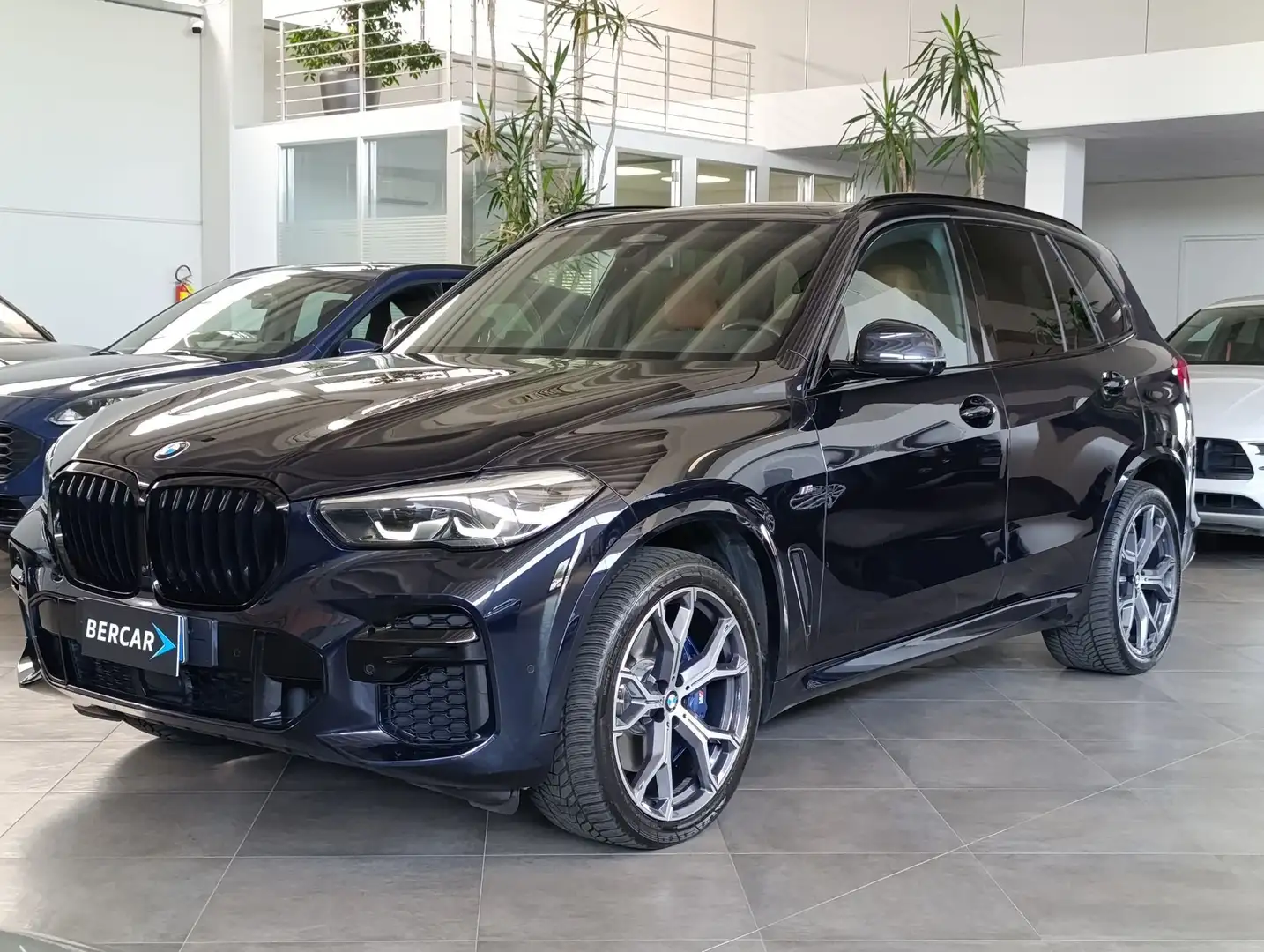 BMW X5 xDrive30d 48V Msport*TETTO*SEDILI RISC*CL_21*M-SP Nero - 1