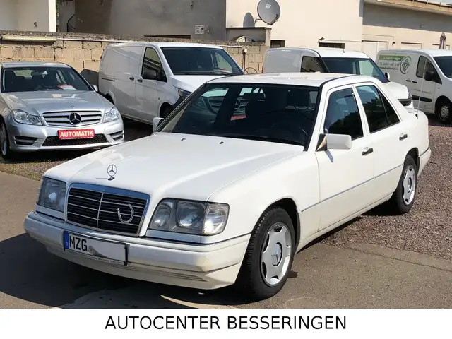 Mercedes-Benz E 250 * W 124 * KLIMA * SCHIEBEDACH *