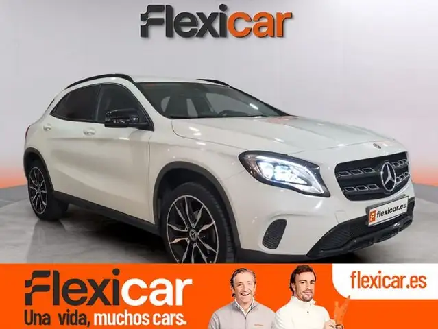Mercedes-Benz GLA 180 AMG Line