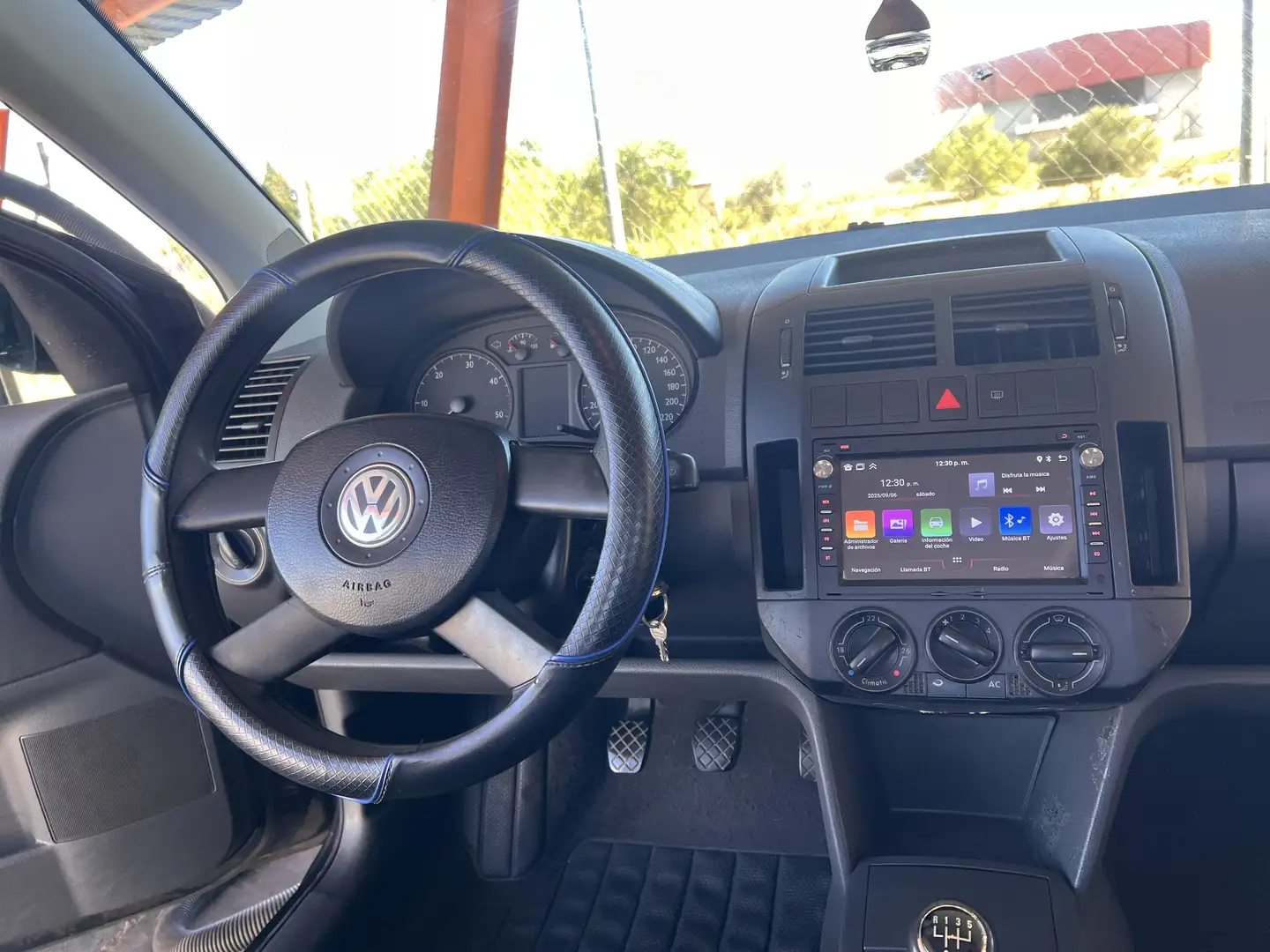 Volkswagen Polo 1.4TDI Highline - 2