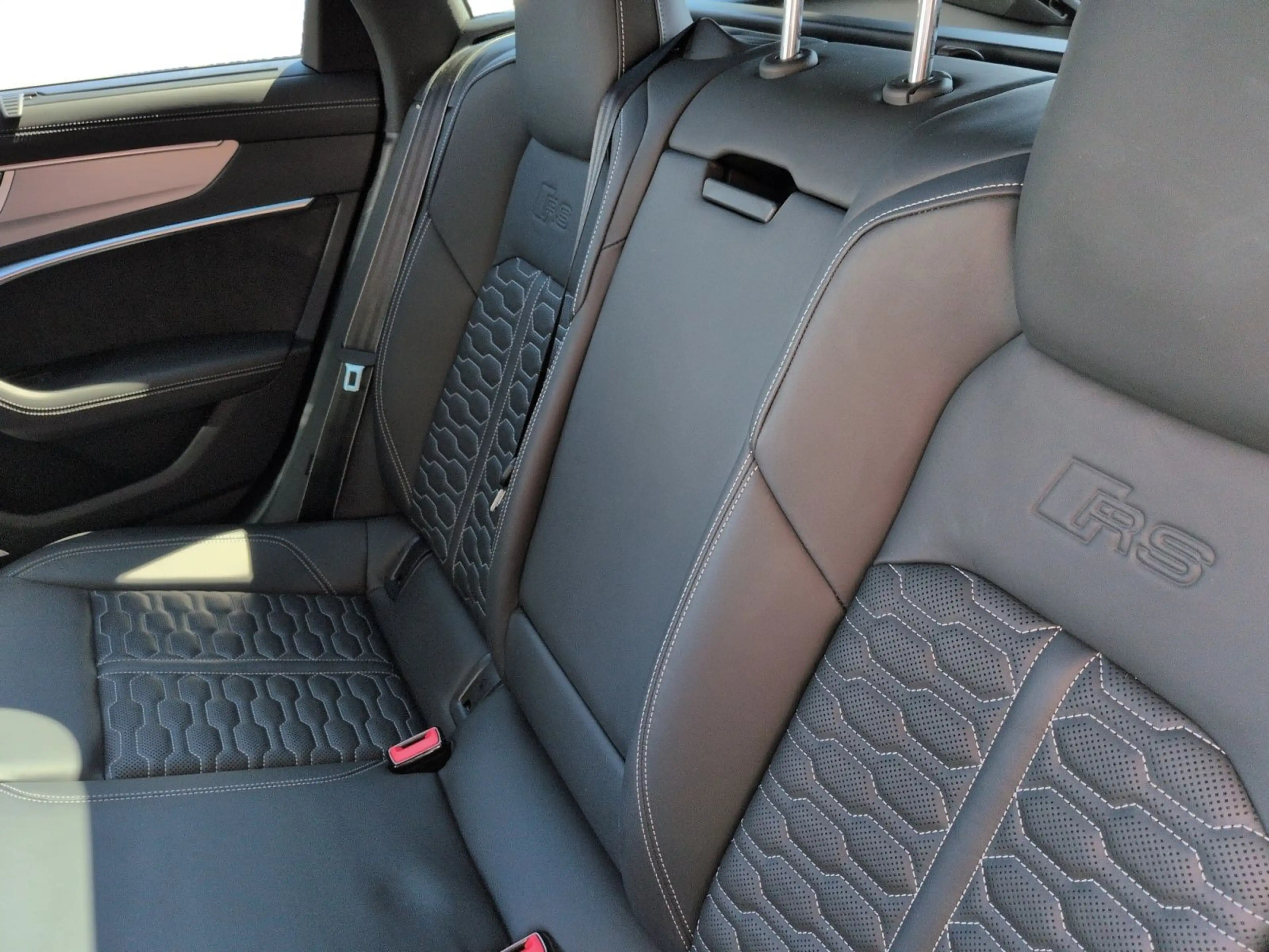 Audi RS6 6 441(600) kW(PS) — photo 9