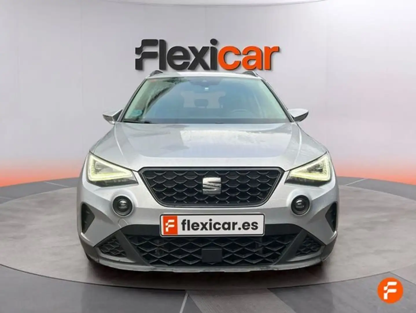SEAT Arona 1.0 TSI 81kW (110CV) Style Gris - 2