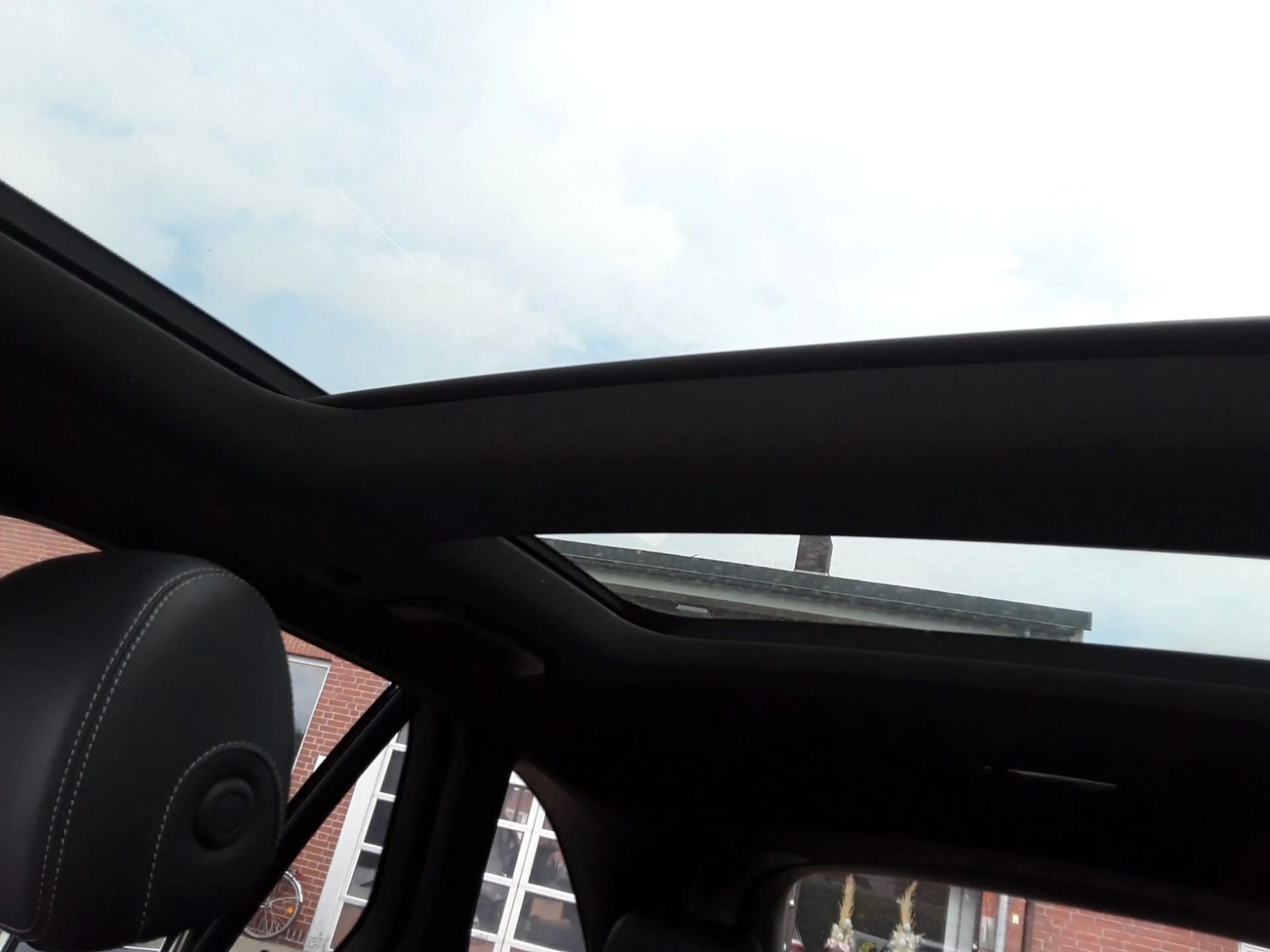 Mercedes-Benz GLC 220 d 4Matic Navi, AHK, Alu 19" Panoramadach — photo 13