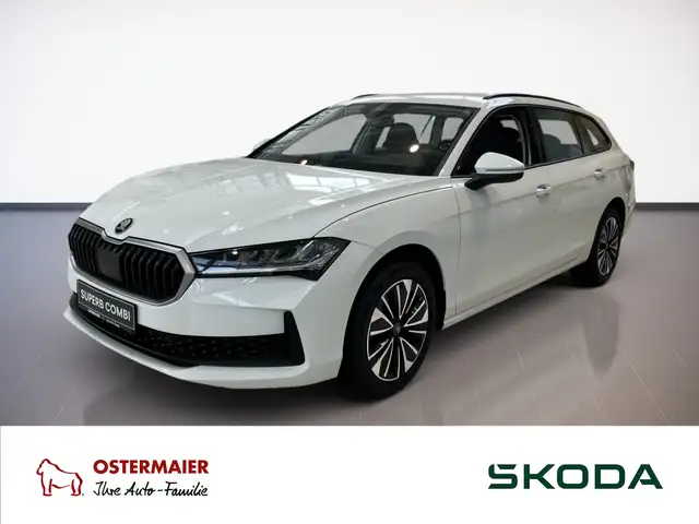 Skoda Superb Combi Essence 2.0TDI LightA.DSG.ASSIST.KAM.AHK.Sma