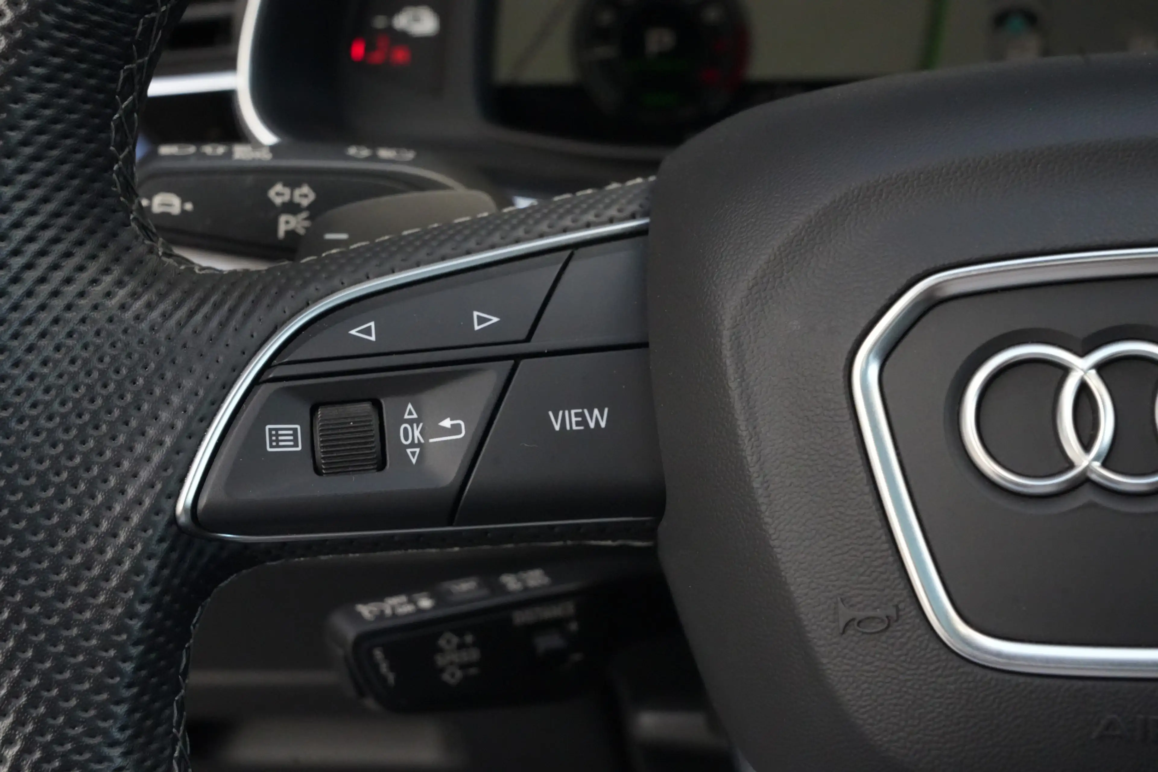 Audi Q7 55 TFSI e Quattro Pro Line S | 394pk | Pano | Trek — photo 21