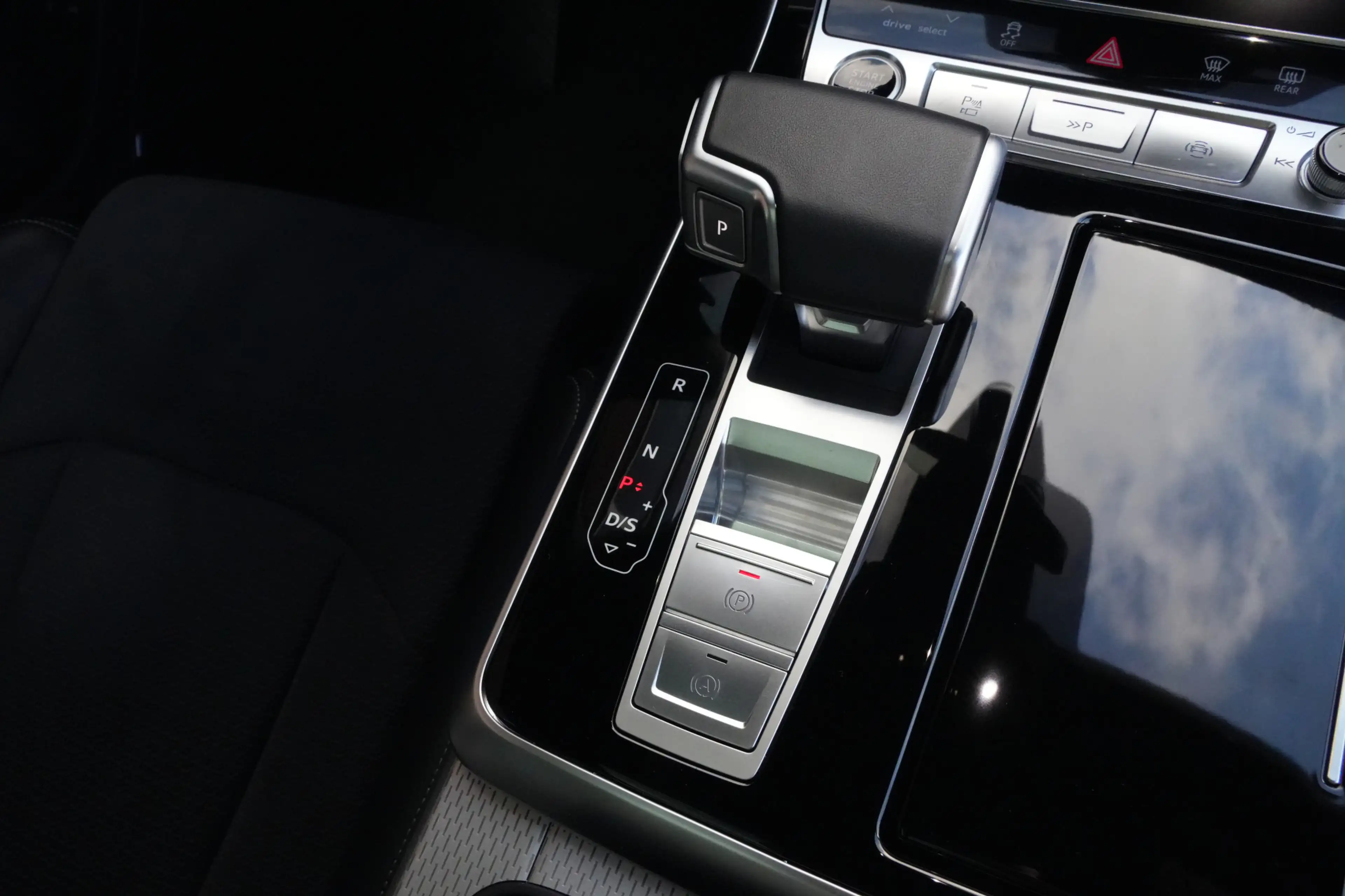 Audi Q7 55 TFSI e Quattro Pro Line S | 394pk | Pano | Trek — photo 13