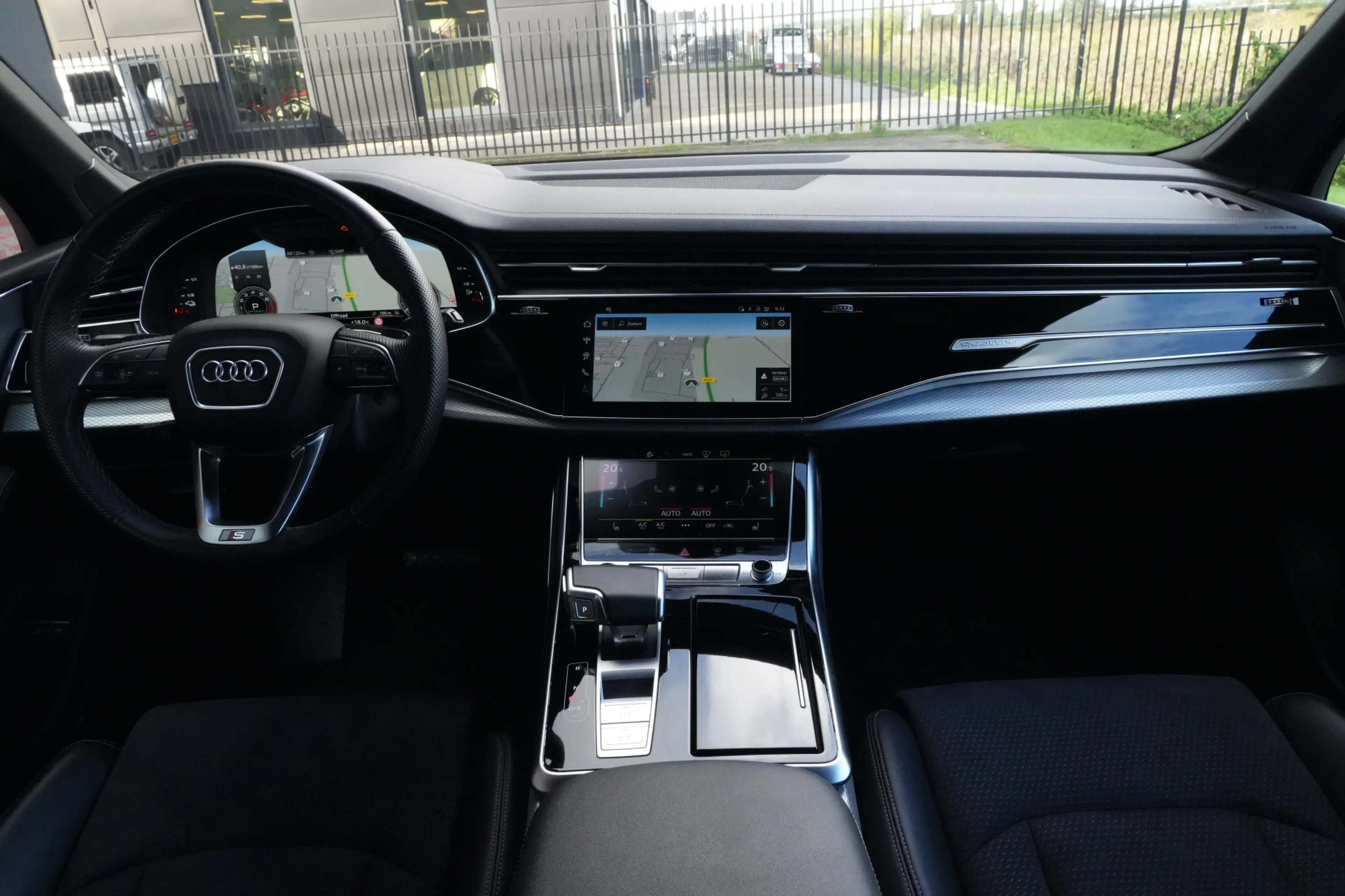 Audi Q7 55 TFSI e Quattro Pro Line S | 394pk | Pano | Trek — photo 3