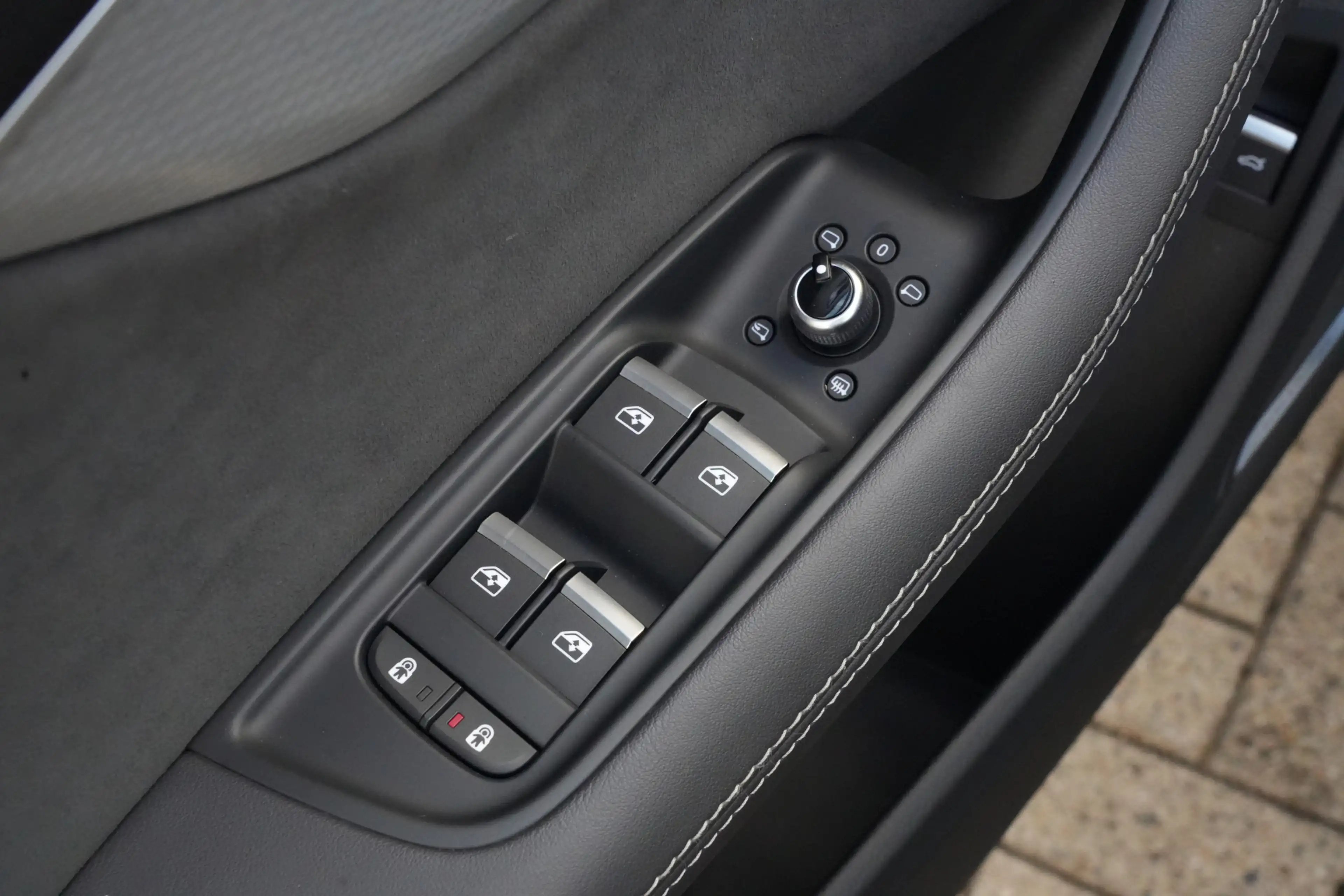 Audi Q7 55 TFSI e Quattro Pro Line S | 394pk | Pano | Trek — photo 27
