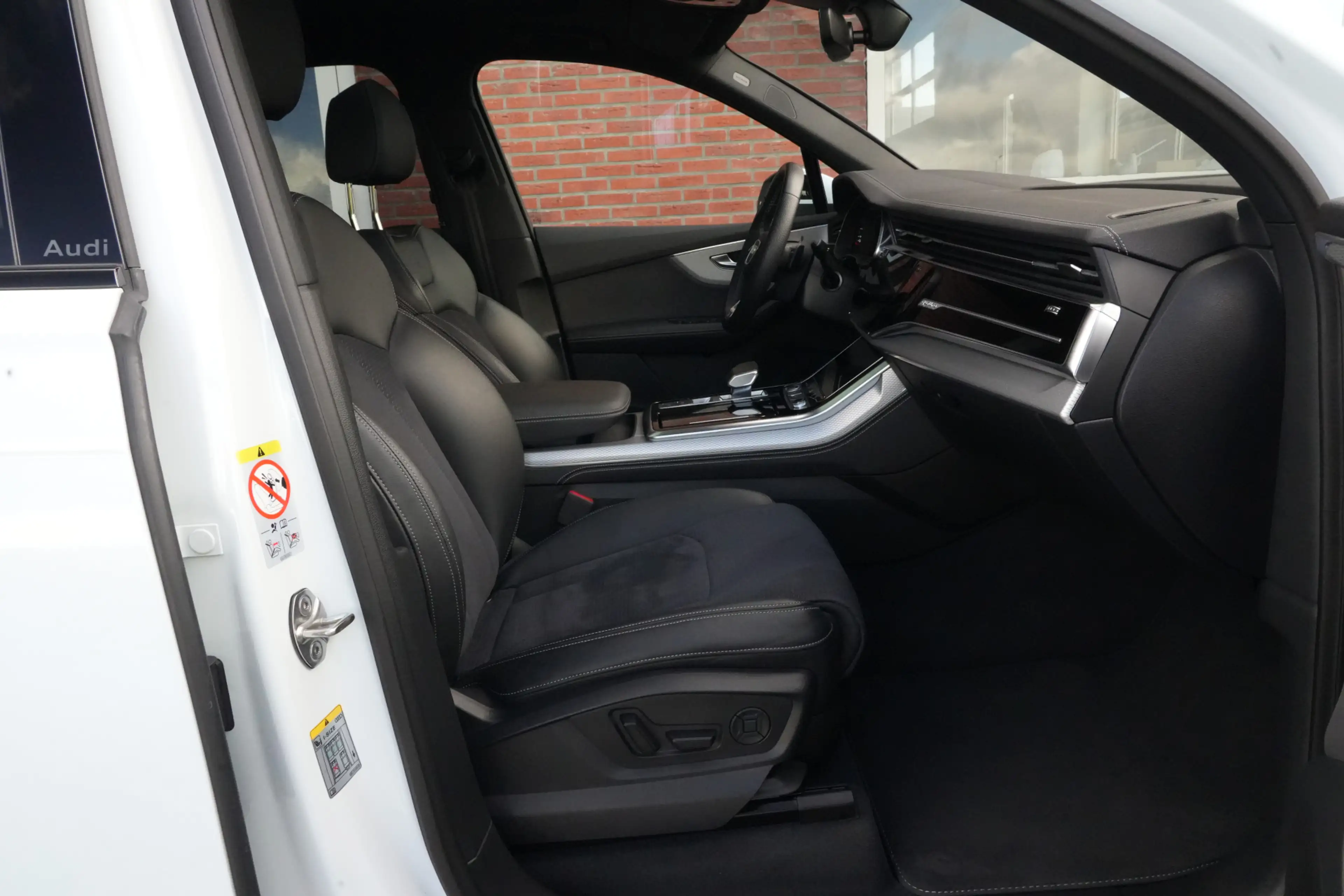 Audi Q7 55 TFSI e Quattro Pro Line S | 394pk | Pano | Trek — photo 9