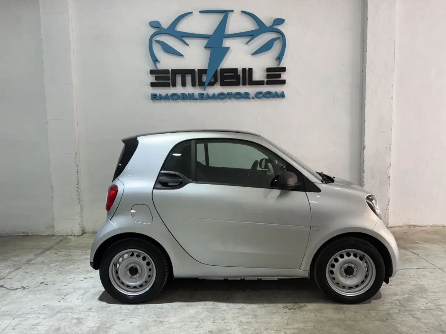smart forTwo Coupé EQ Gris - 2