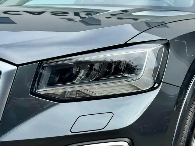Audi Q2 view 3