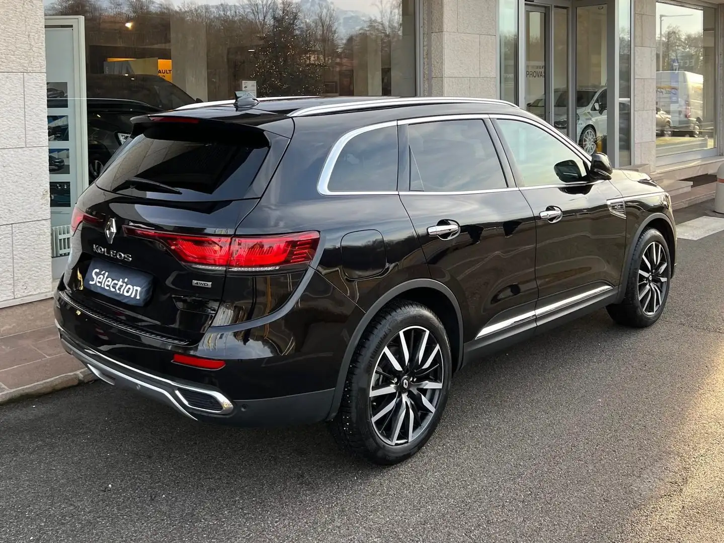 Renault Koleos Koleos 2.0 dci Initiale Paris 190cv 4x4 x-tronic Zwart - 2