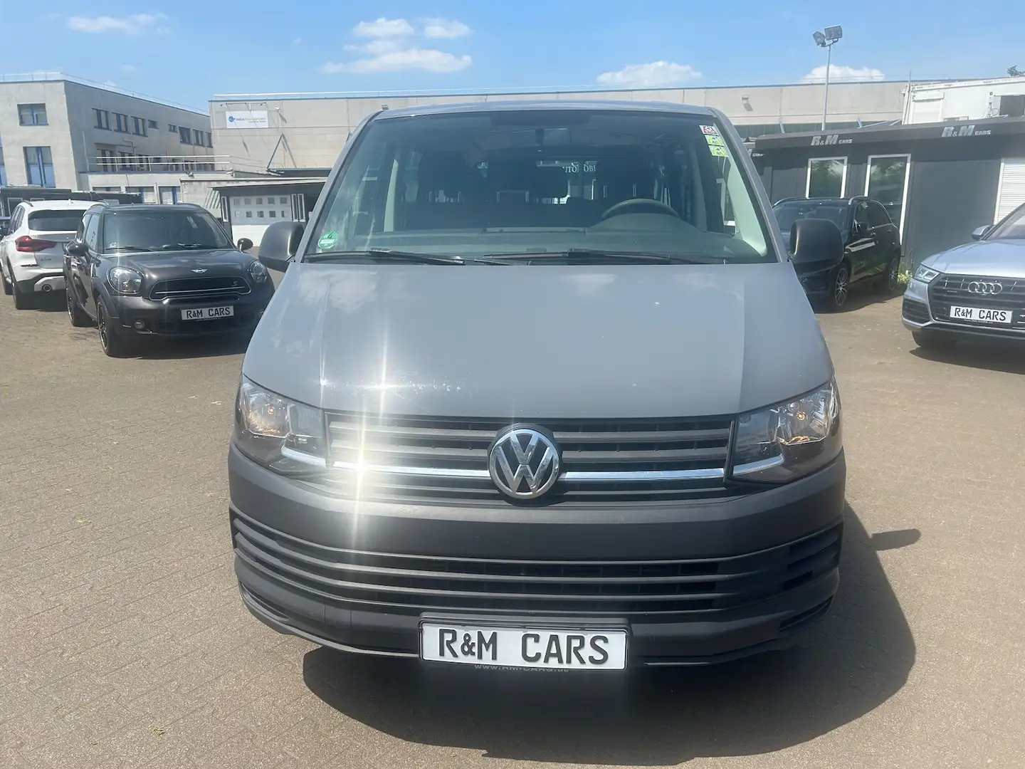 Volkswagen T6 Transporter 2.0 Tdi 150 PS 9 Sitzer TÜV LANG Grigio - 2