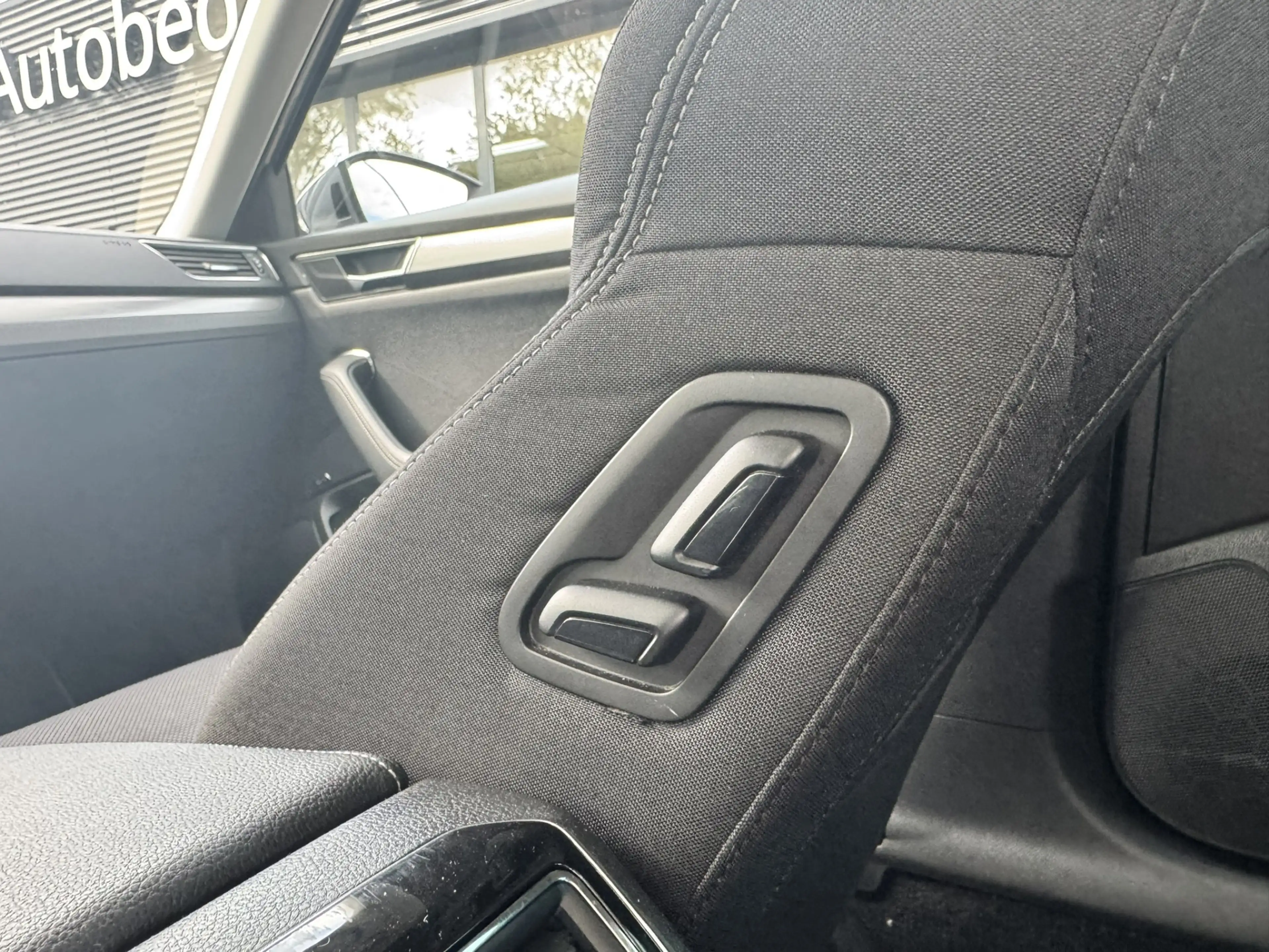 Skoda Superb Combi 1.4 TSI iV Business Edition Plus*Navigatie*P — photo 34