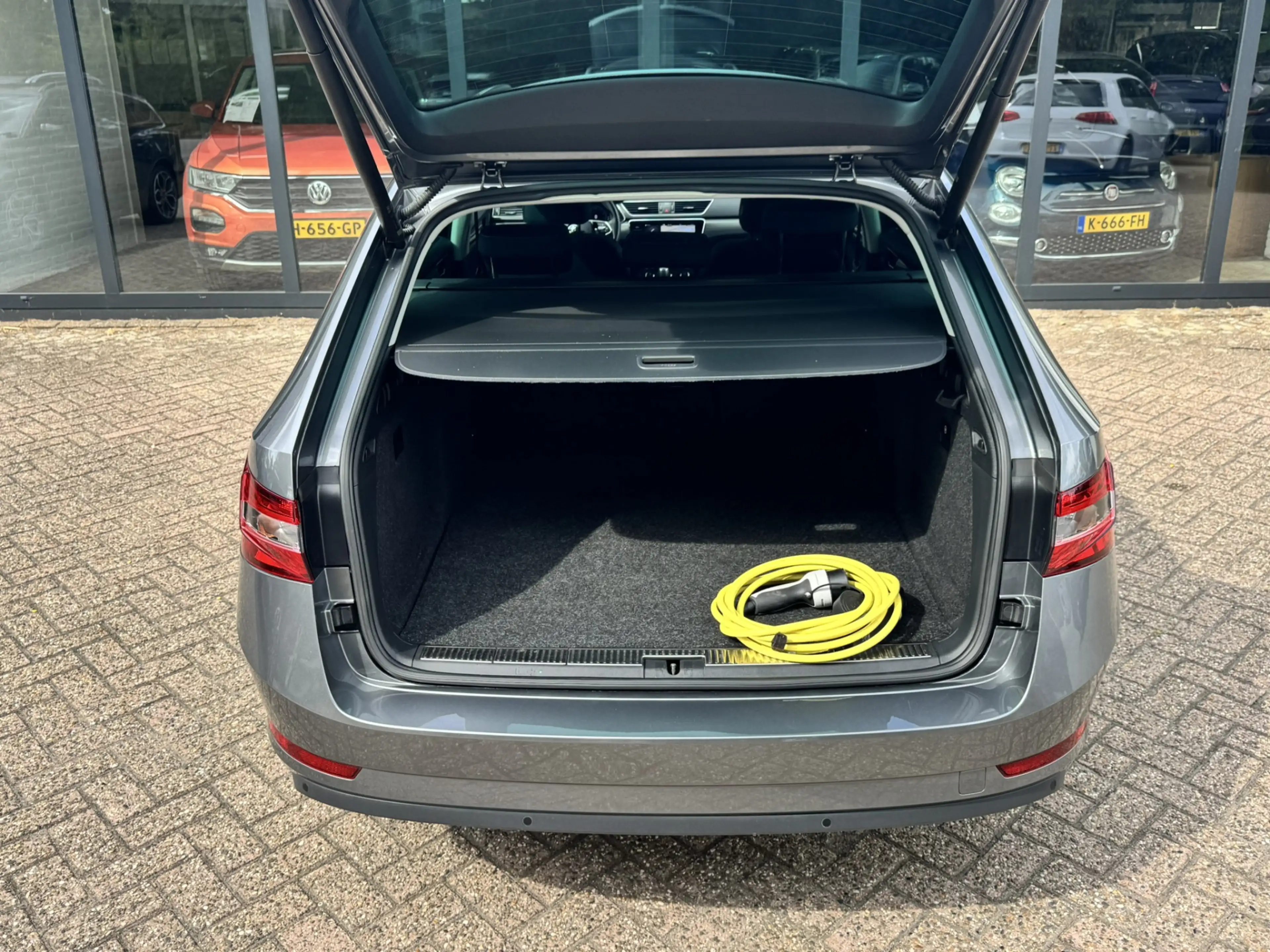 Skoda Superb Combi 1.4 TSI iV Business Edition Plus*Navigatie*P — photo 7