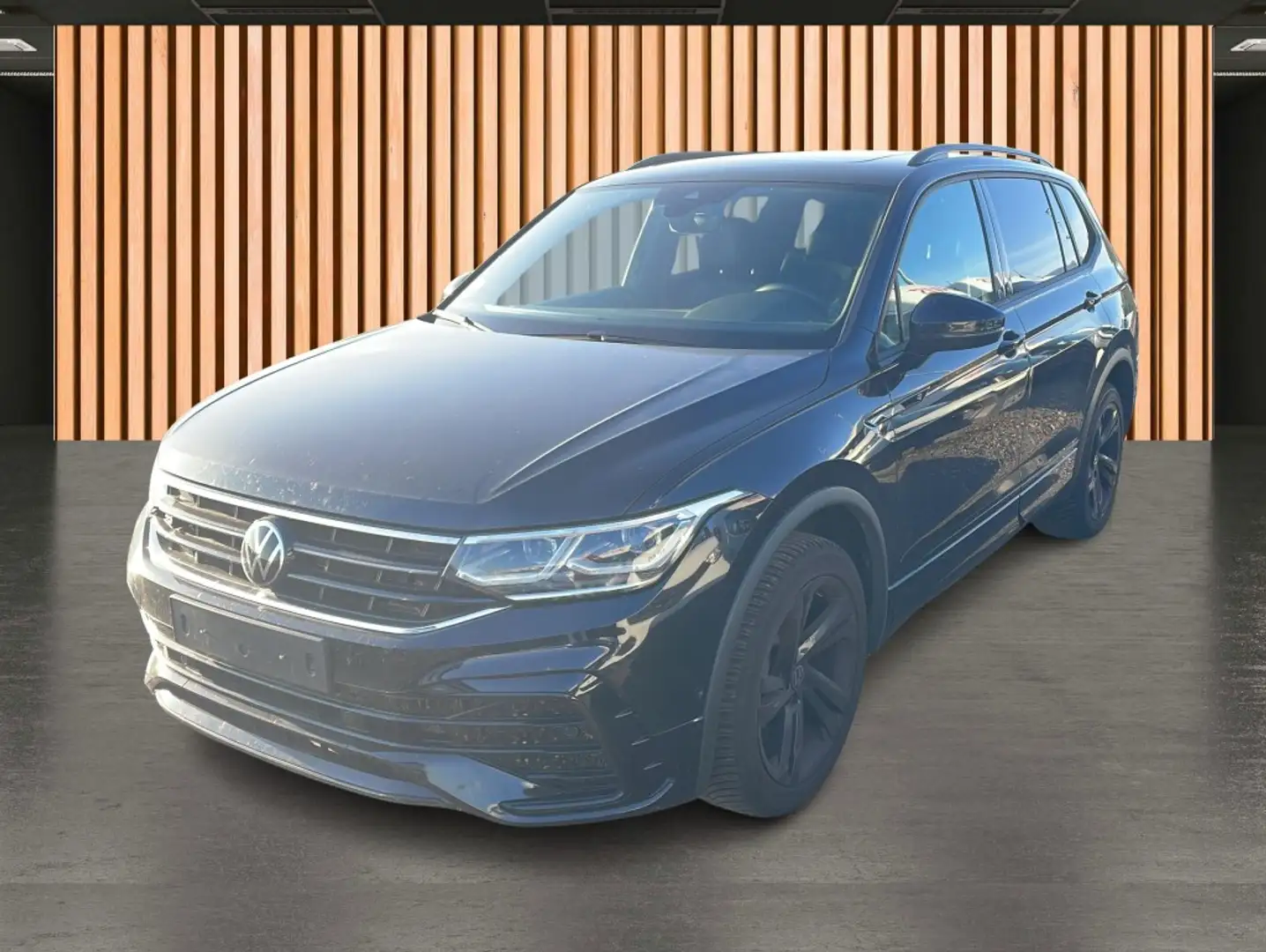Volkswagen Tiguan Allspace 2.0 TSI DSG R-Line 4Motion*Pano* Schwarz - 2