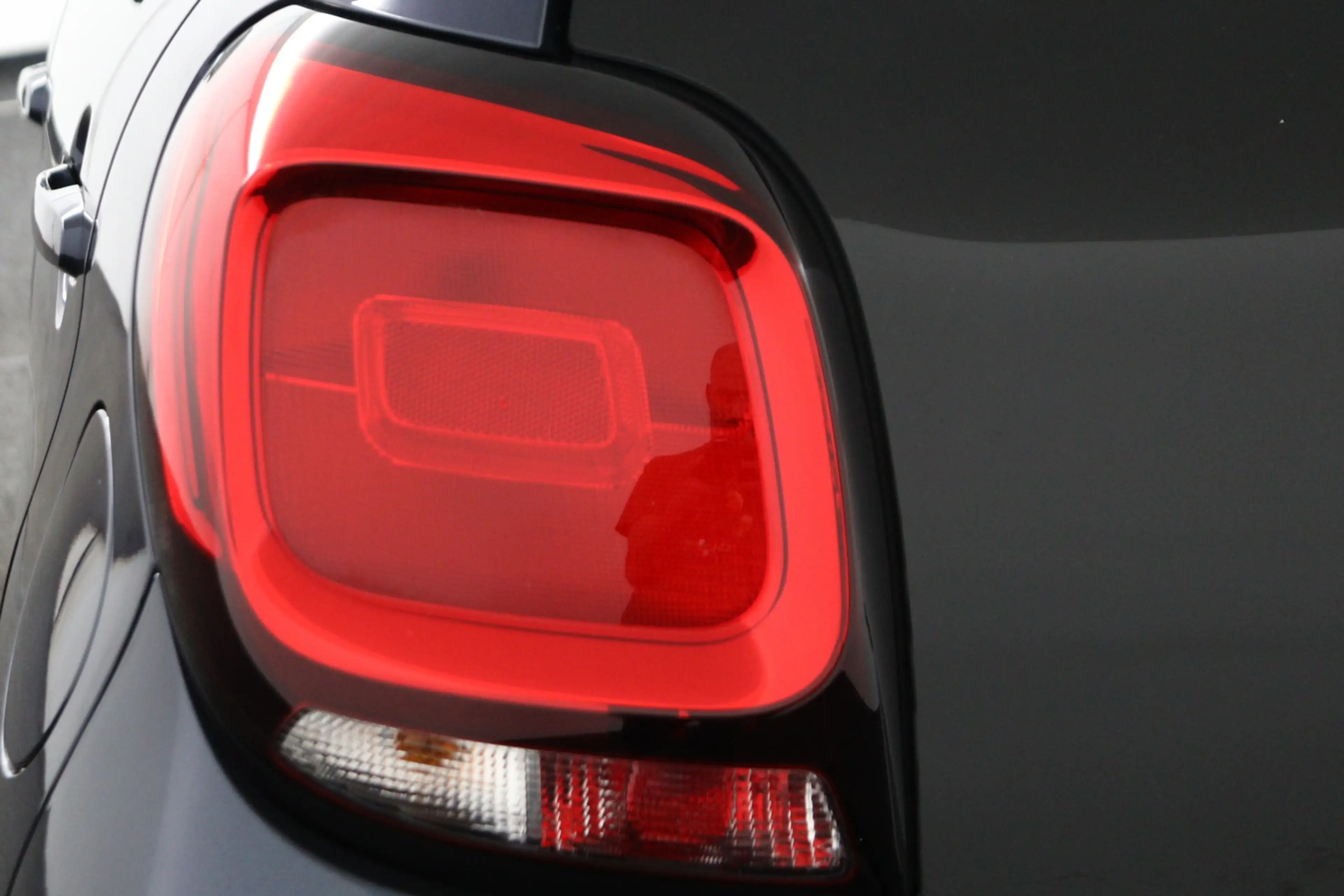 Citroen C1 1.0 e-VTi Airscape Shine, Orig.NL | Camera | Clima — photo 18