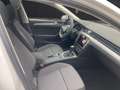 Volkswagen Passat Variant TDI Basis DSG STH LED AHK Navi ACC PDC SH Weiß - thumbnail 14