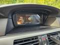 BMW 520 520d Noir - thumbnail 33