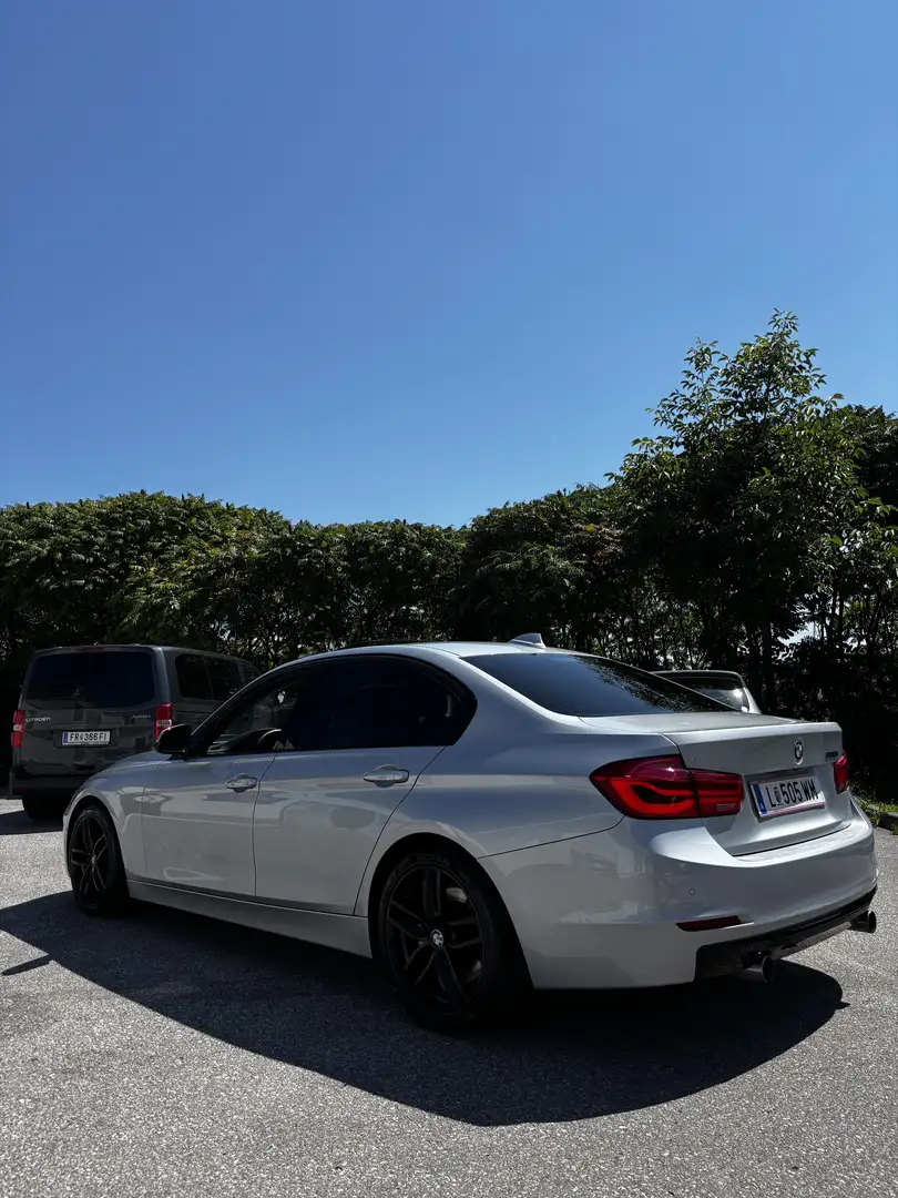 BMW 335 luxuryline - 2
