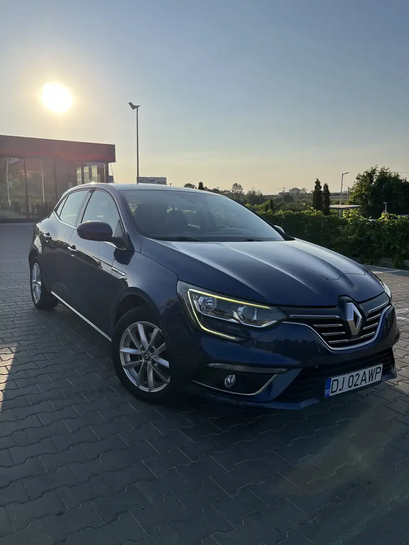 Renault Megane Energy 4 - 1
